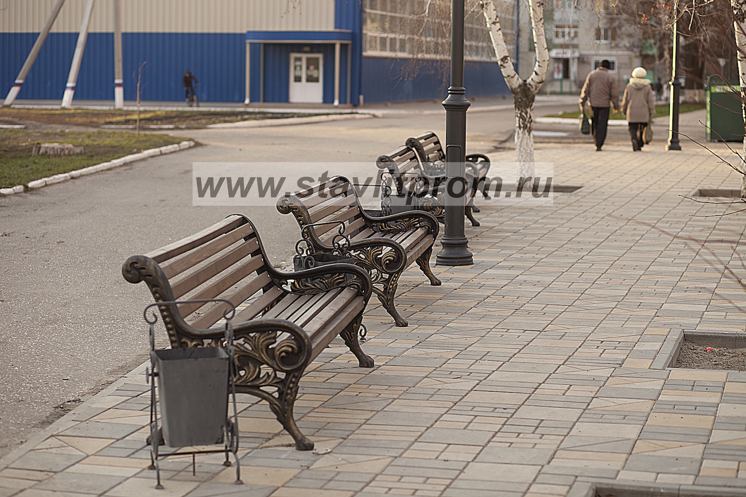 Центральный сквер г.Фролово